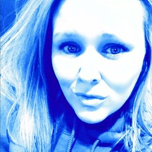 Meet your Posher, Marissa